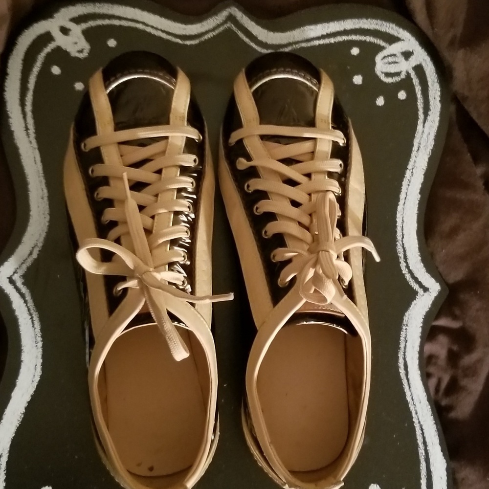 Louis Vuitton designer shoes